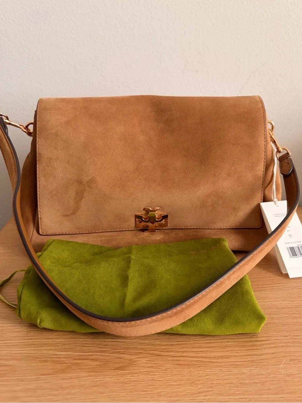 🤍New Tory Burch Charlie Suede Shoulder Bag in Toffee